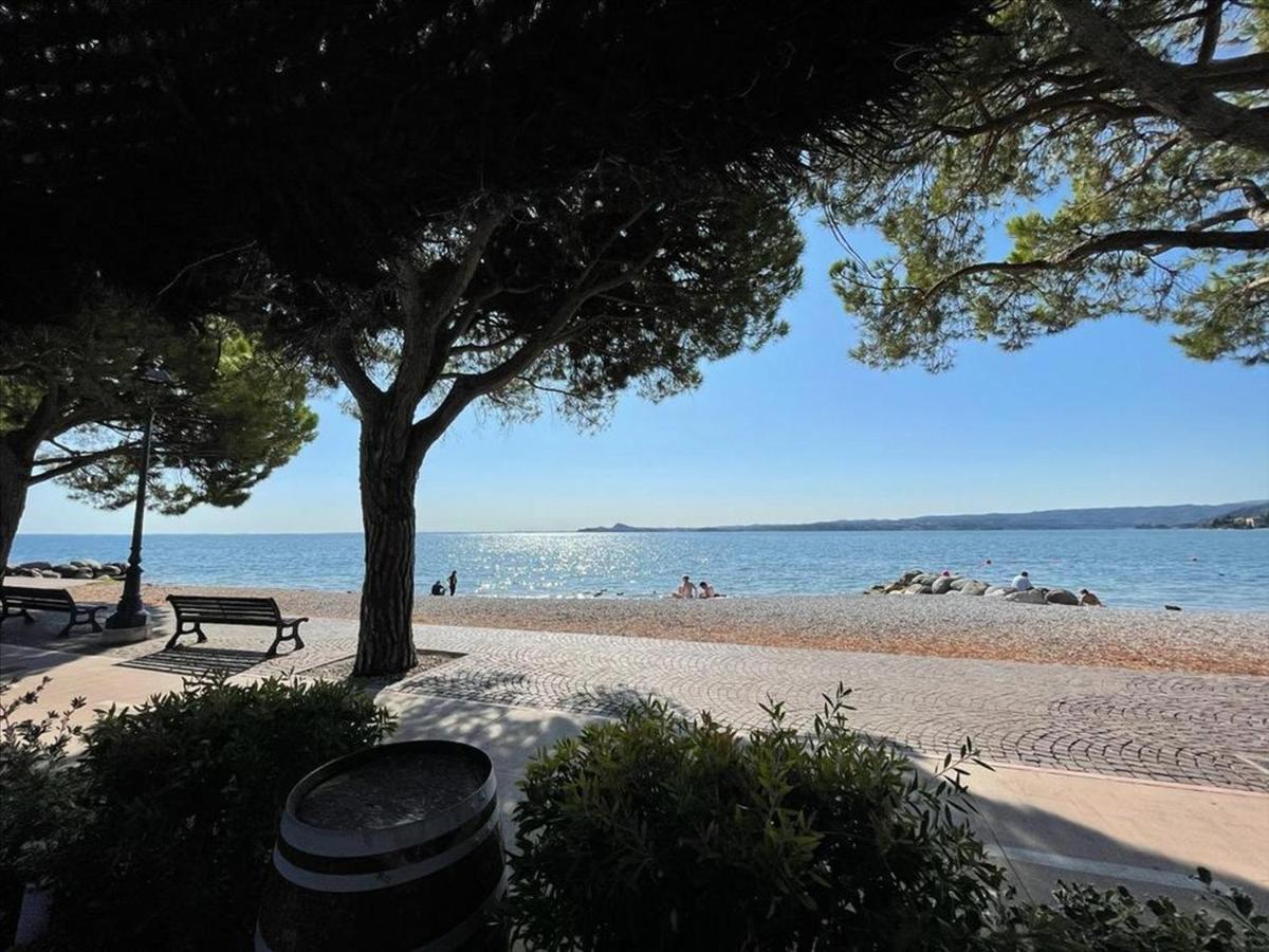 Appartamento Con Vista Lago Toscolano-Maderno Kültér fotó